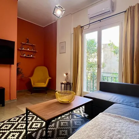 Modern & Cozy 51Sqm Apt In Thisseio Athens Exterior photo